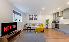 The Perfect Stay London, Home With 2 Bedrooms 1 Bath - Battersea, Vauxhall And Nine Elms