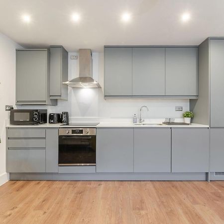 The Perfect Stay London, Home With 2 Bedrooms 1 Bath - Battersea, Vauxhall And Nine Elms Esterno foto